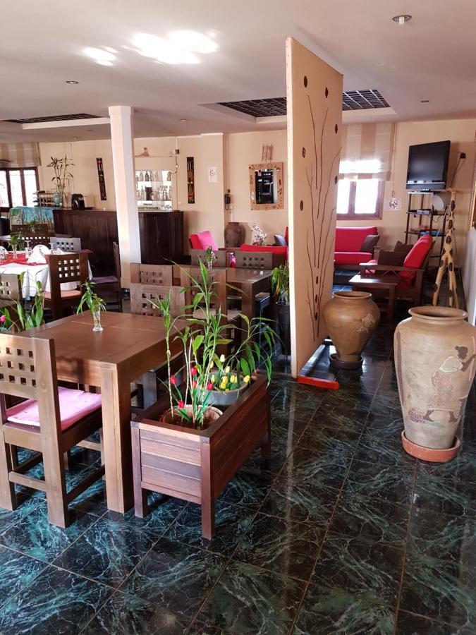 Hotel Ivato , Airport Antananarivo Ngoại thất bức ảnh